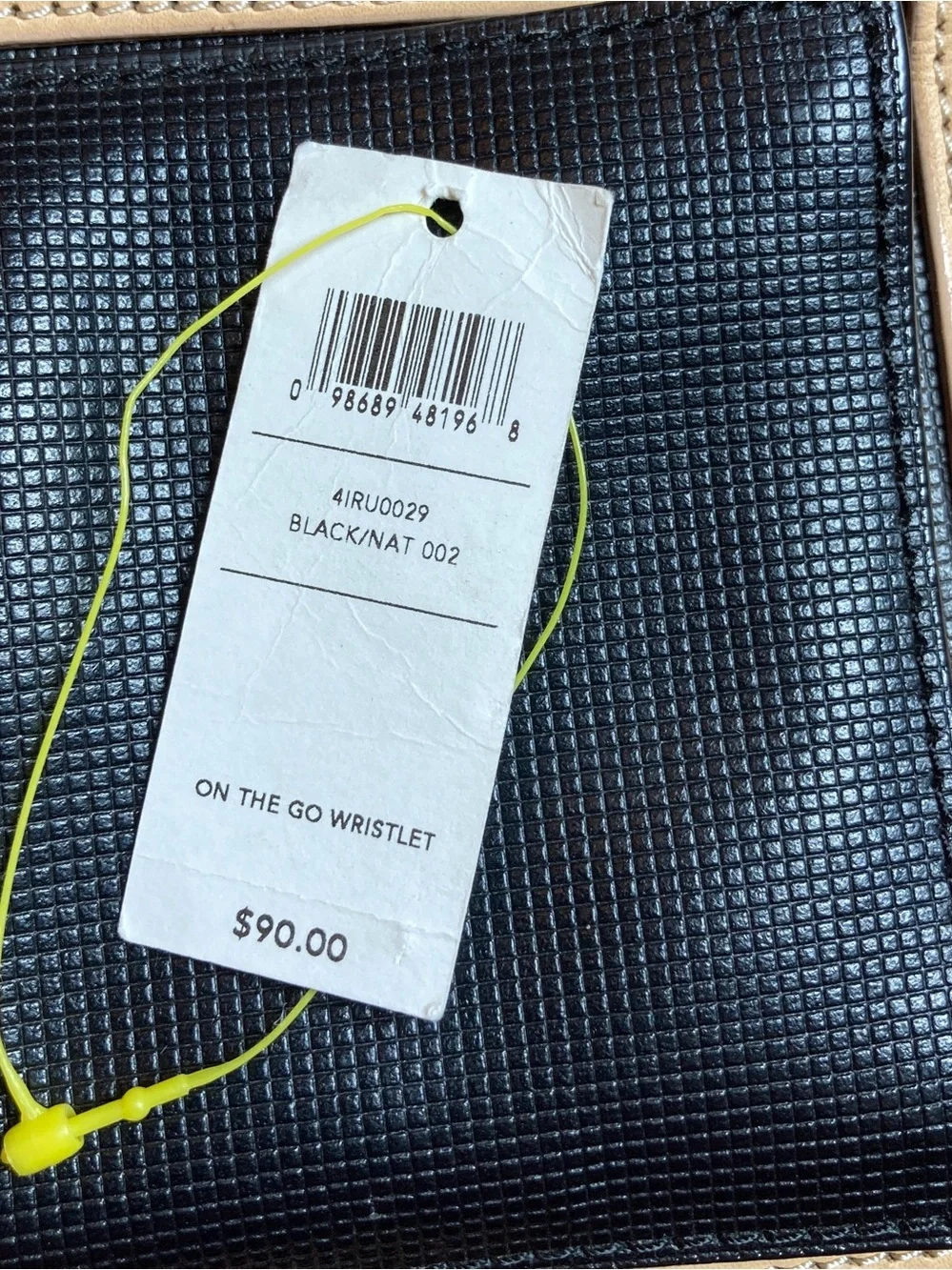 Kate Spade Leather On the Go Tri Color Wristlet Black Tan White